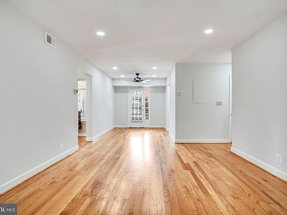 4th image of 4717 31st St S APT B1