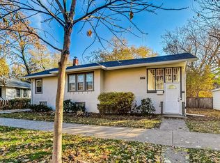 720 Home Ave, Oak Park, IL 60304