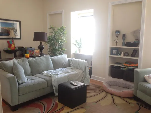 2115 Spruce St #3C, Philadelphia, PA 19103