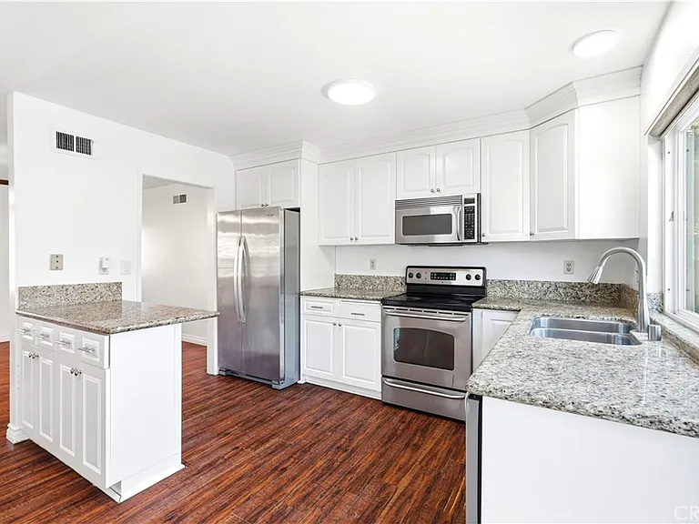 12353 Cantrece Pl — Photo 9