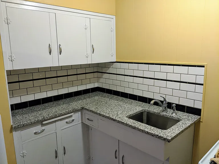 3215 Chicago Ave — Photo 8