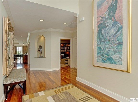 3rd image of 277 Altessa Blvd