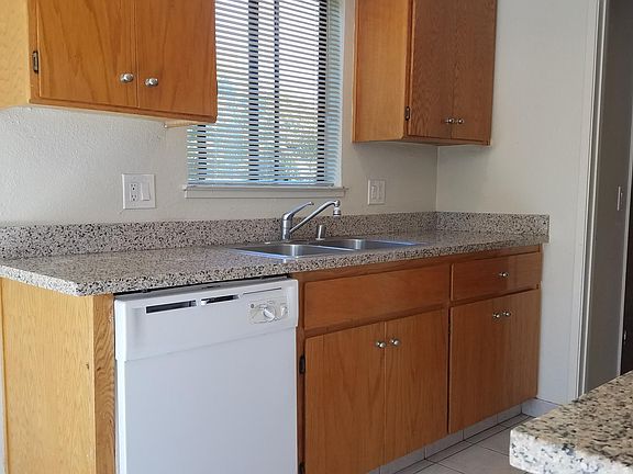 5th image of 4995 Edgar Ct APT 3
