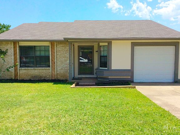 5th image of 4144 Pepperbush Dr