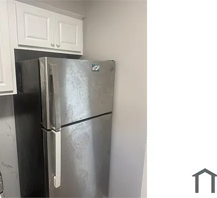 1021 NE 8th Ave #55 — Photo 6