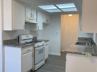 8621 Rose St APT 202, Bellflower, CA 90706