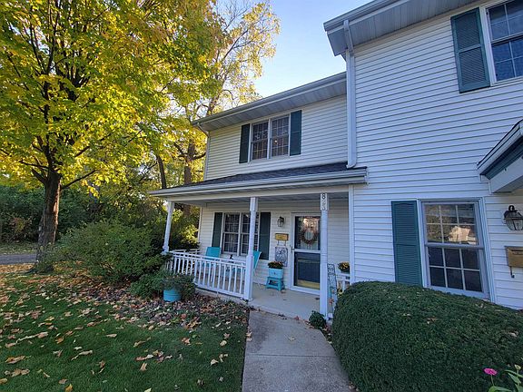 2nd image of 823 Sutherland Ave
