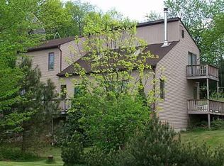 1 E Lake Ests, Danbury, CT 06811