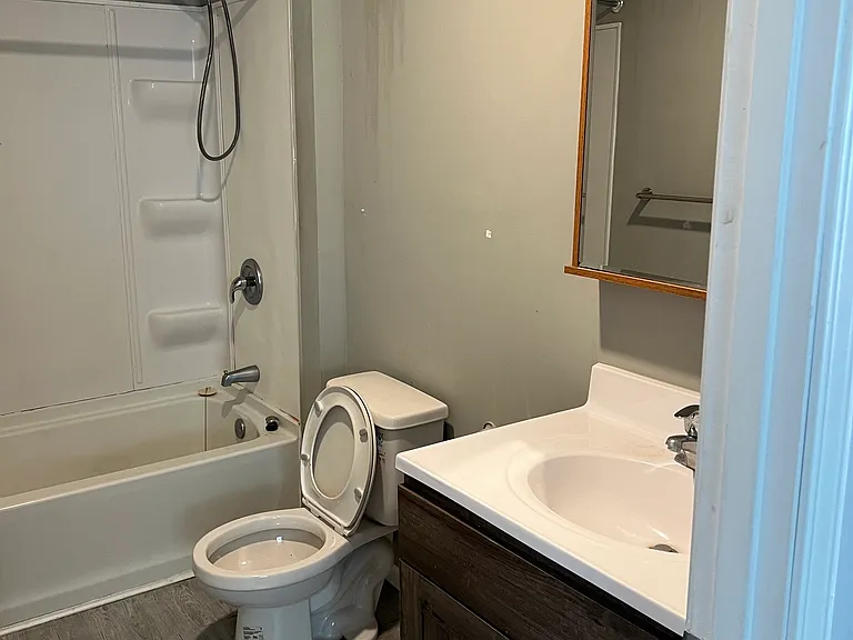 3441 Avenue B — Photo 3