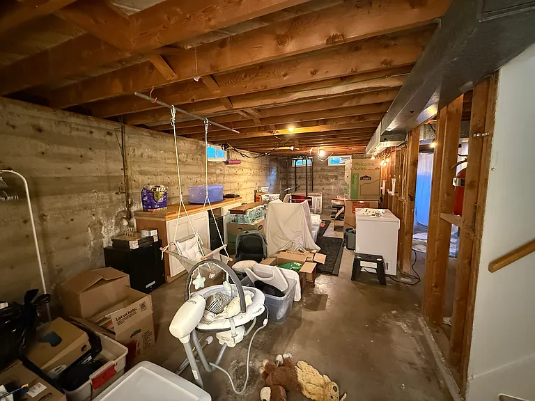 120 S Depew St — Photo 39