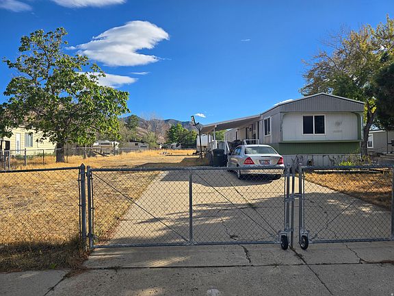 2nd image of 795 W Broadmore Way