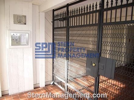 2nd image of 1885 Veteran Ave APT 107