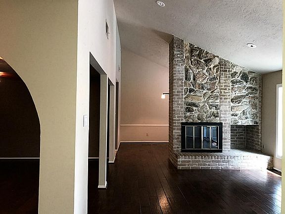 4th image of 3423 W Creek Club Dr