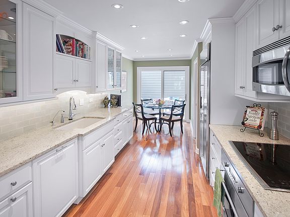 4th image of 259 Timber Ridge Ln