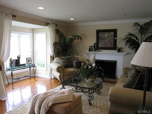 5th image of 1300 E Merced Ave