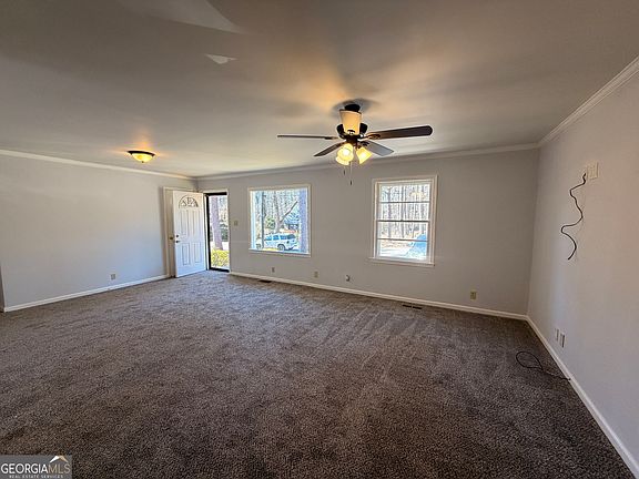 2nd image of 203 Bonaventure Dr
