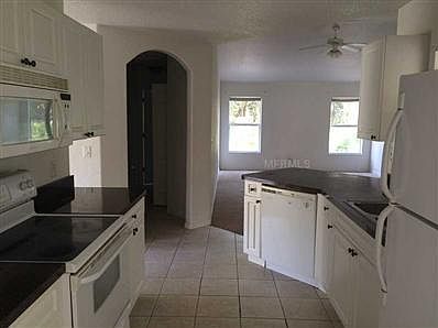 3rd image of 5648 Hornbuckle Blvd