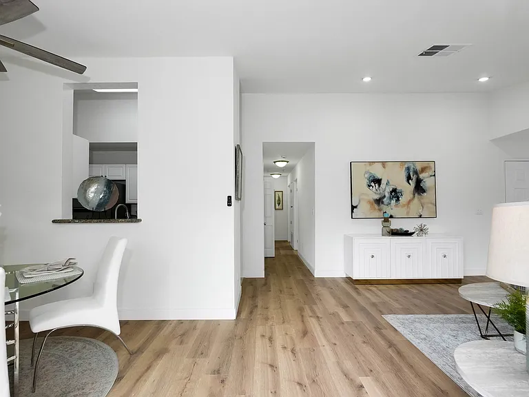 7126 Cross Creek Cir #D — Photo 13