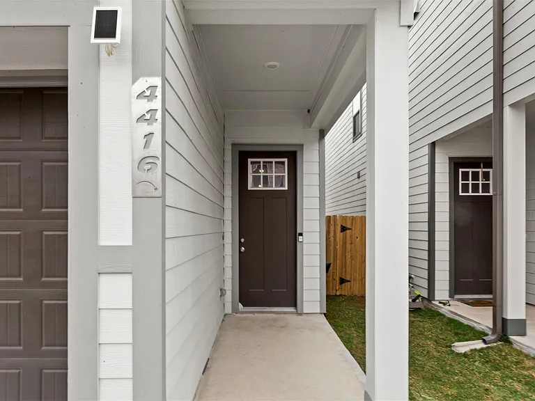 4416 Santorini Ln — Photo 1