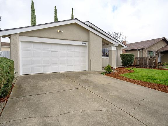 2nd image of 4693 Holycon Cir