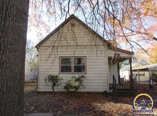 931 NE Winfield Ave, Topeka, KS 66616