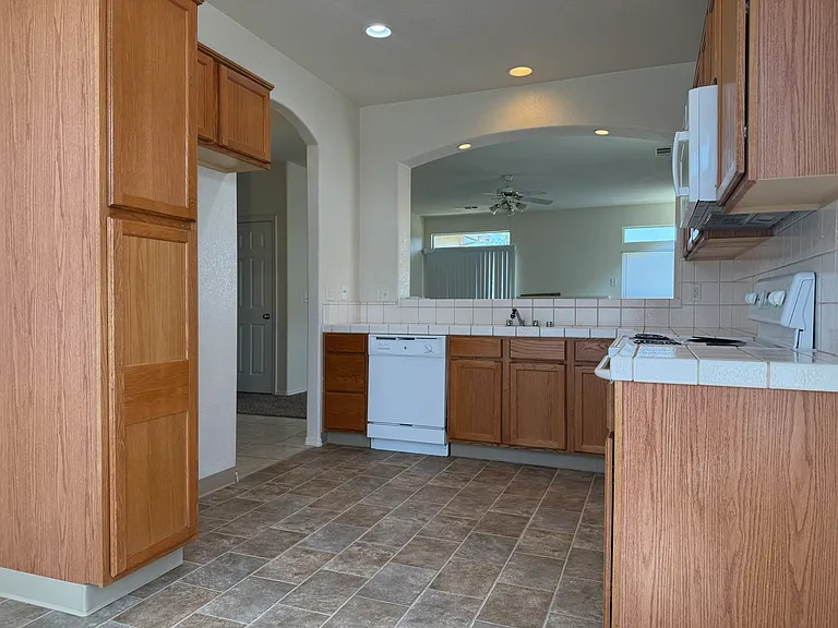 2675 Antares Ct — Photo 8