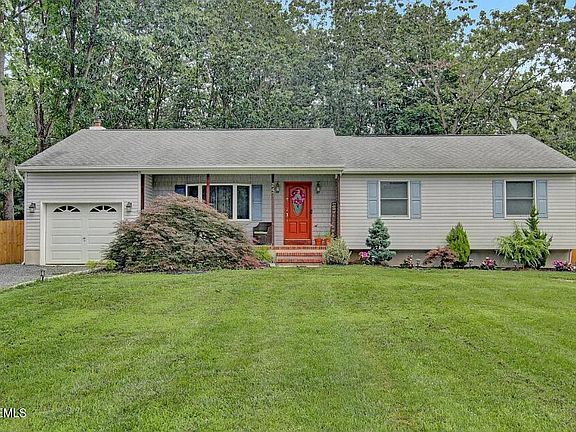 4th image of 247 Toms River Road
