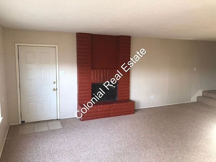 2 bed, 1.5 bath, $1,150 — Photo 3