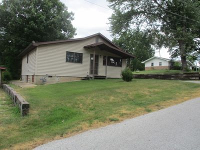 600 E Garfield Avenue, Ava, MO, 65608