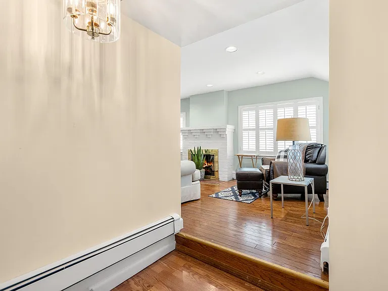 166 Albatross Rd — Photo 19