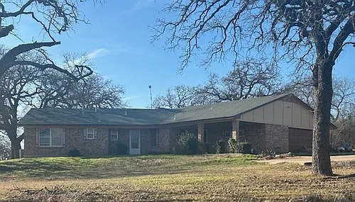 3911 Redbird Ln Photo 1