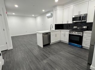 453 Lexington Ave #206, Clifton, NJ 07011