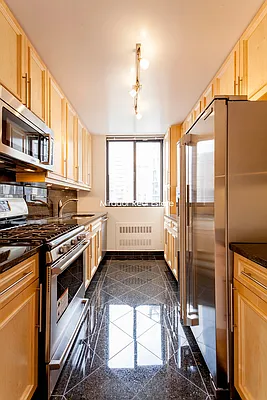 Rented by Mirador Real Estate | media 41