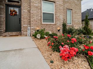 1805 Salmon St, Pea Ridge, AR 72751