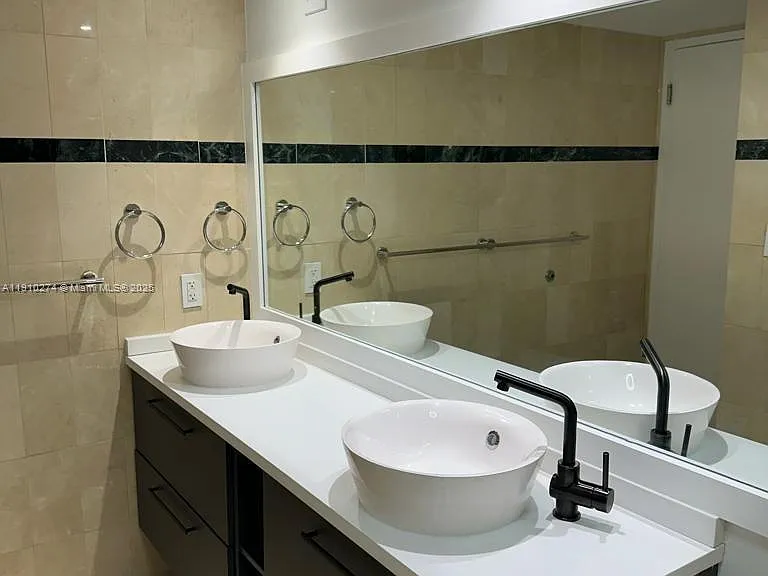 251 Crandon Blvd #430 — Photo 16