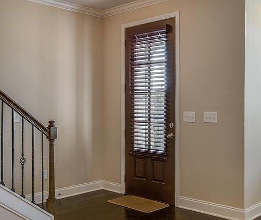 5th image of 4011 Viola Ln