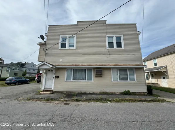 11 Sago Ave, Carbondale, PA 18407