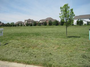Burberry St NW, North Canton, OH 44720