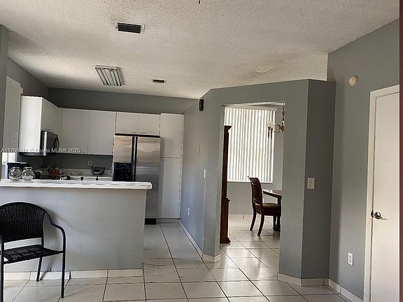 5th image of 15456 NW 12th Pl