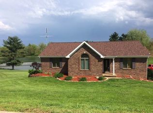 1640 Vienna Dr, Ferdinand, IN 47532