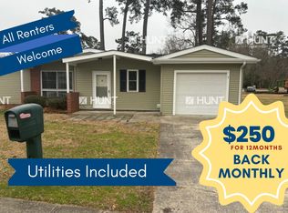 5 Washington Dr, Havelock, NC 28532