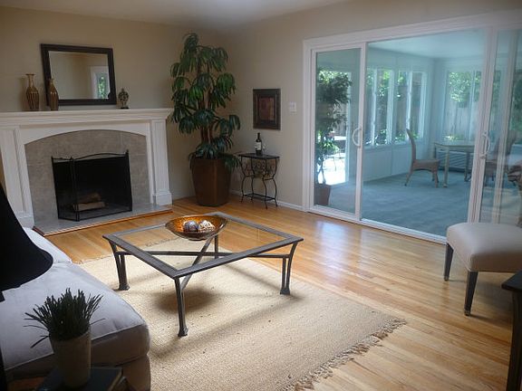 3rd image of 2436 Glendenning Ave