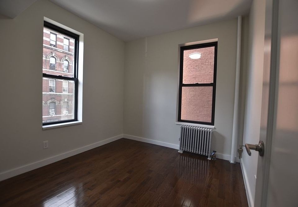 2nd image of 80 Madison St APT 15