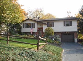 168 Prospect Pl, Pearl River, NY 10965