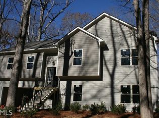 938 Victoria Landing Dr, Woodstock, GA 30189