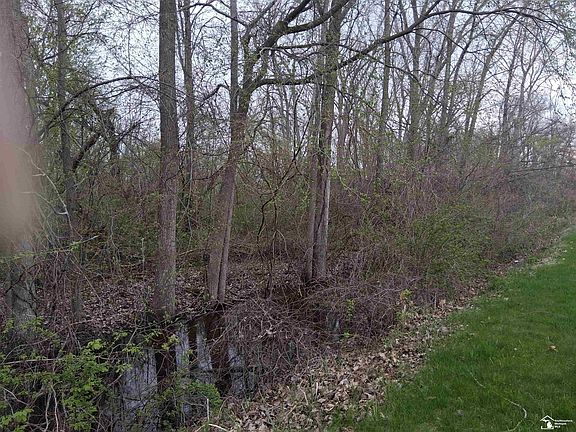 5th image of 4601 Sycamore Rd