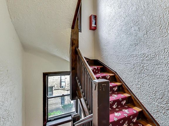 5th image of 1230 W Jarvis Ave APT 2N