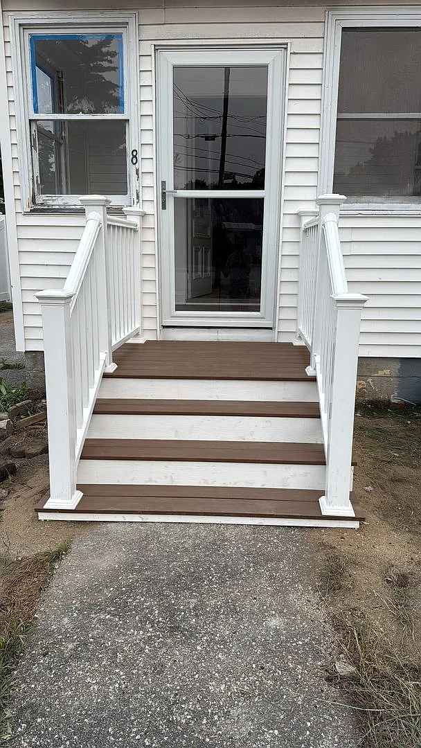 Charming 3BR Duplex in Manchester — Photo 3