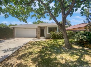 5755 Larkdale Dr, San Antonio, TX 78233