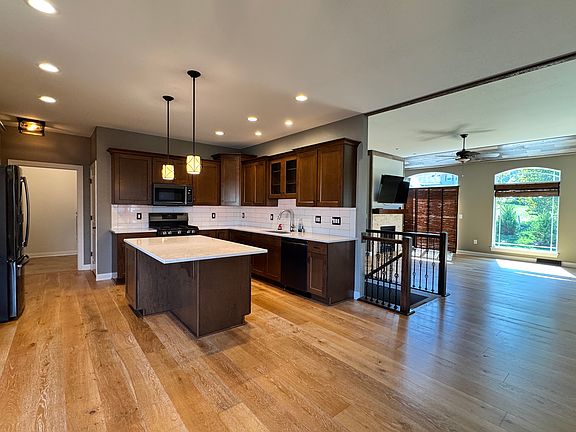 Kitchen with an extensive island.